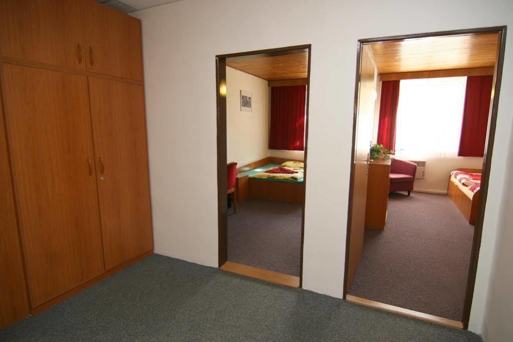 Hotel Gol Garni Olomouc Extérieur photo